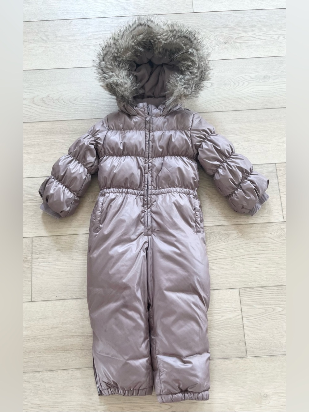Baby Gap Warmest Snowsuit Down Puffer Rose Pewter Faux Fur Hood Size 3T Girls